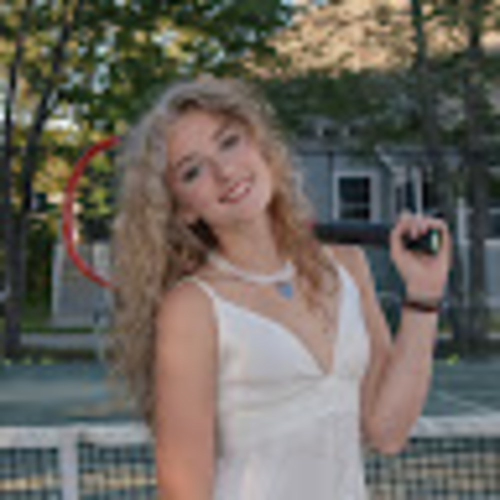 Meet your Posher, Ariana